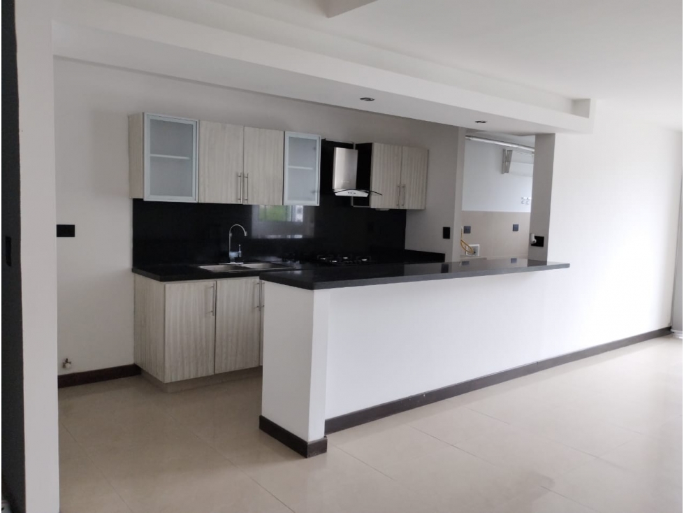SE VENDE ESPECTACULAR PENTHOUSE EN PINARES — foto 6