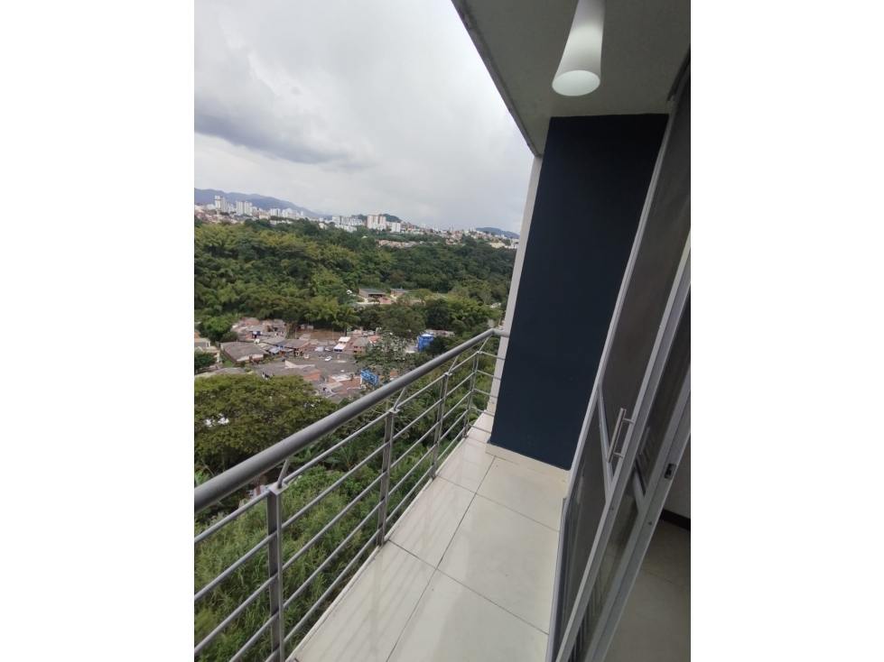 SE VENDE HERMOSO APARTAMENTO EN TORRES DE BARAJAS — foto 4