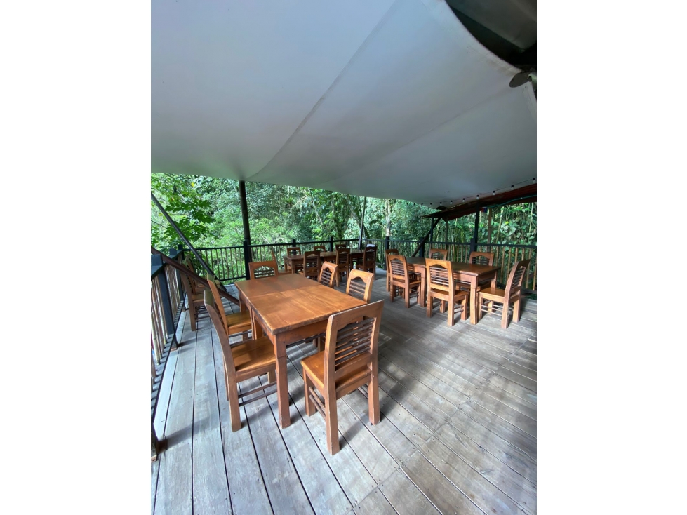 EN VENTA Y RENTA LOCAL COMERCIAL CON PARQUEADEROS VIA LA FLORIDA - 2
