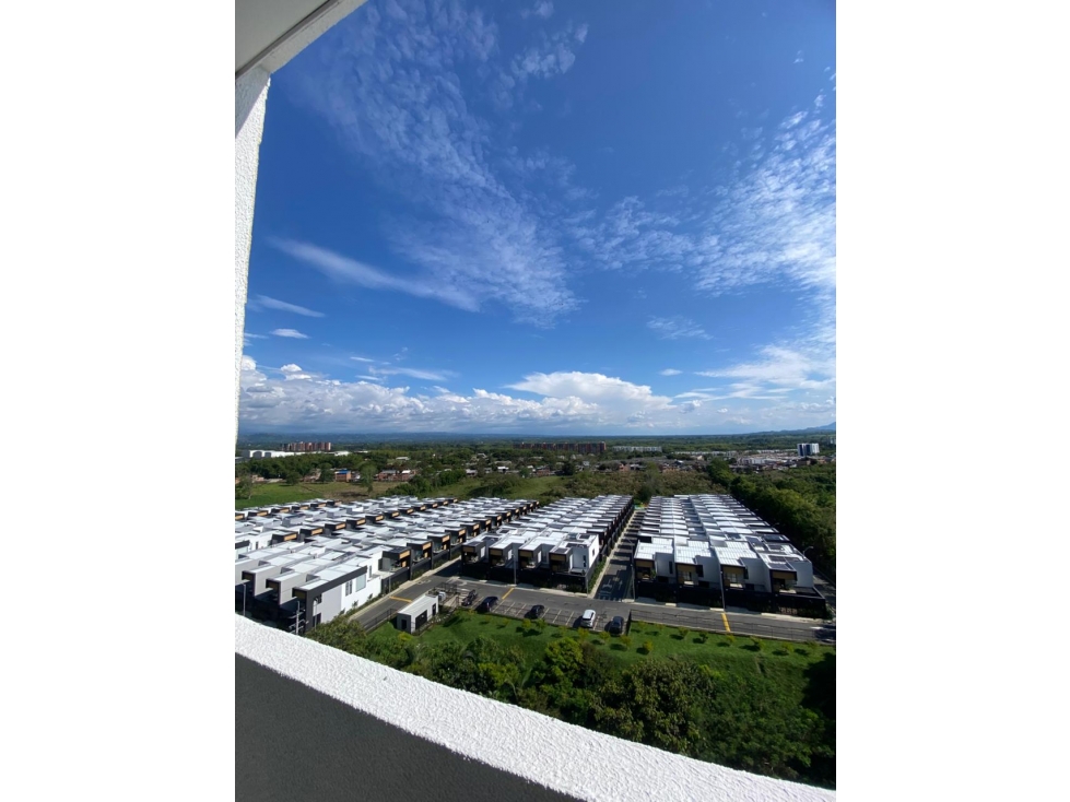 SE RENTA HERMOSO CONSULTORIO EN CERRITOS MALL — foto 5
