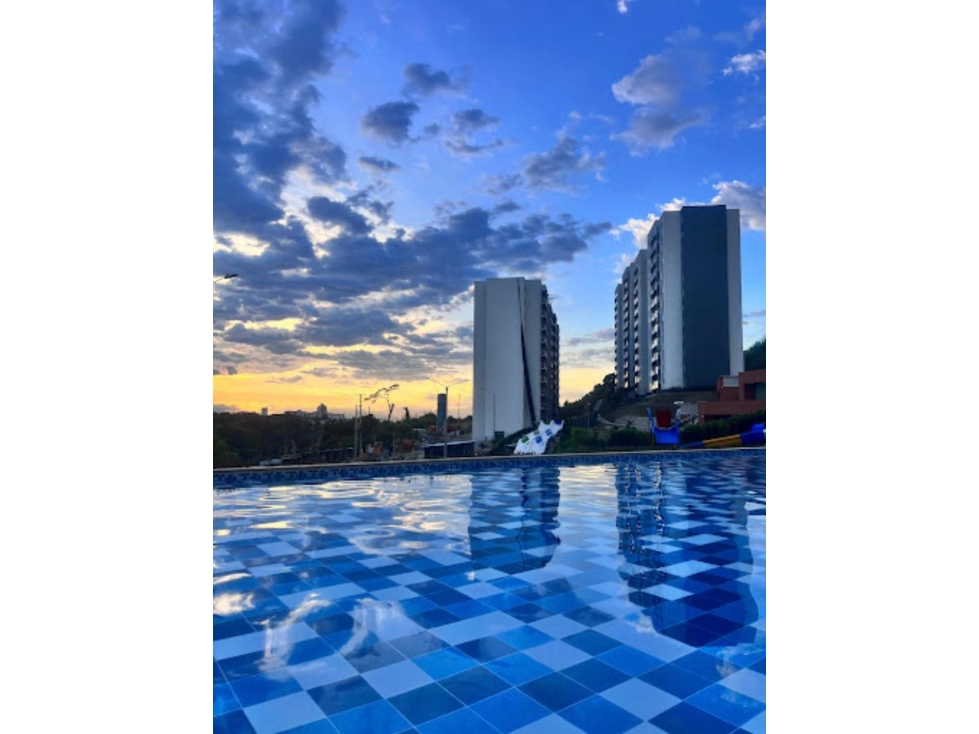 EN VENTA HERMOSO APARTAMENTO EN ACQUA HILLS