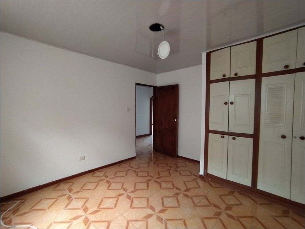 SE VENDE EXELENTE CASA EN SANTA MONICA DOSQUEBRADAS — foto 5