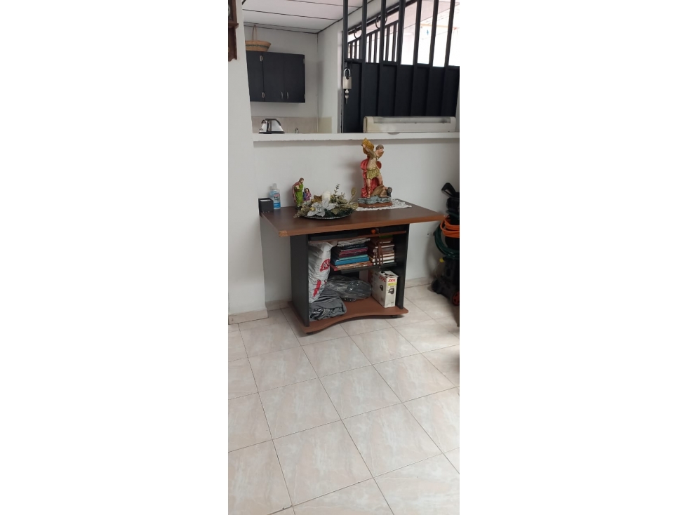 SE VENDE CASA DE TRES PISOS EN SANTA ISABEL DOSQUEBRADAS — foto 6