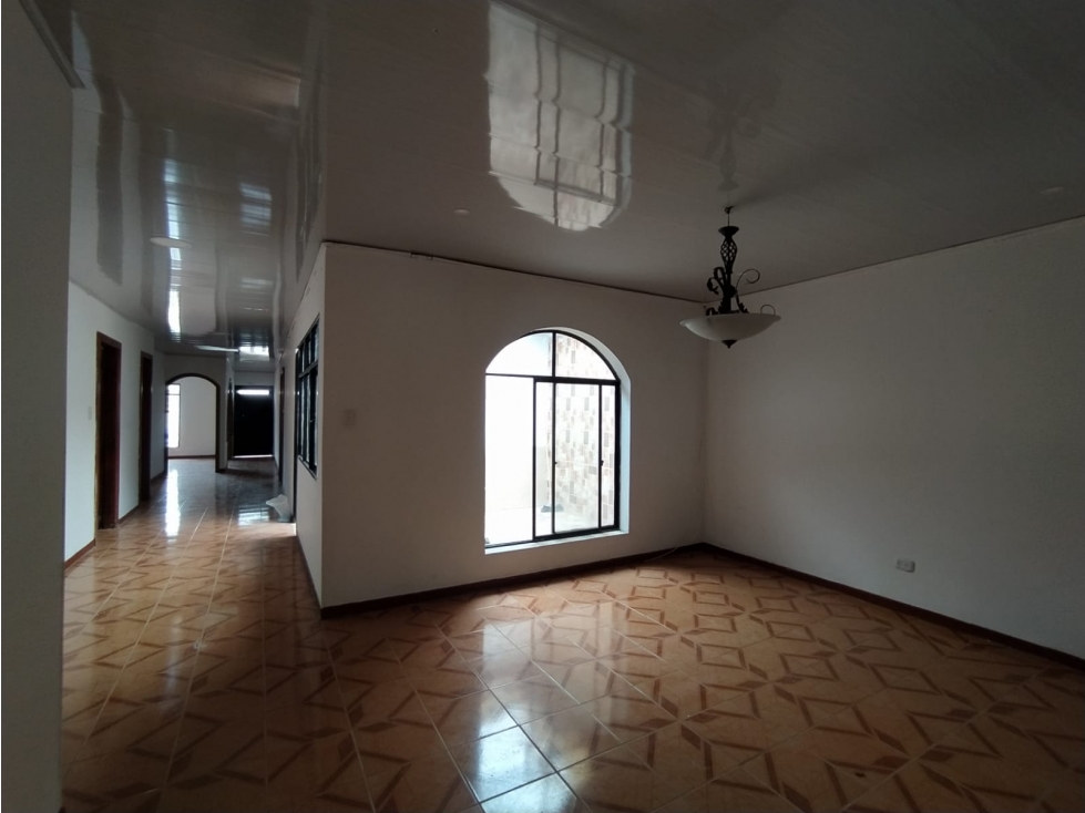 SE VENDE EXELENTE CASA EN SANTA MONICA DOSQUEBRADAS — foto 6