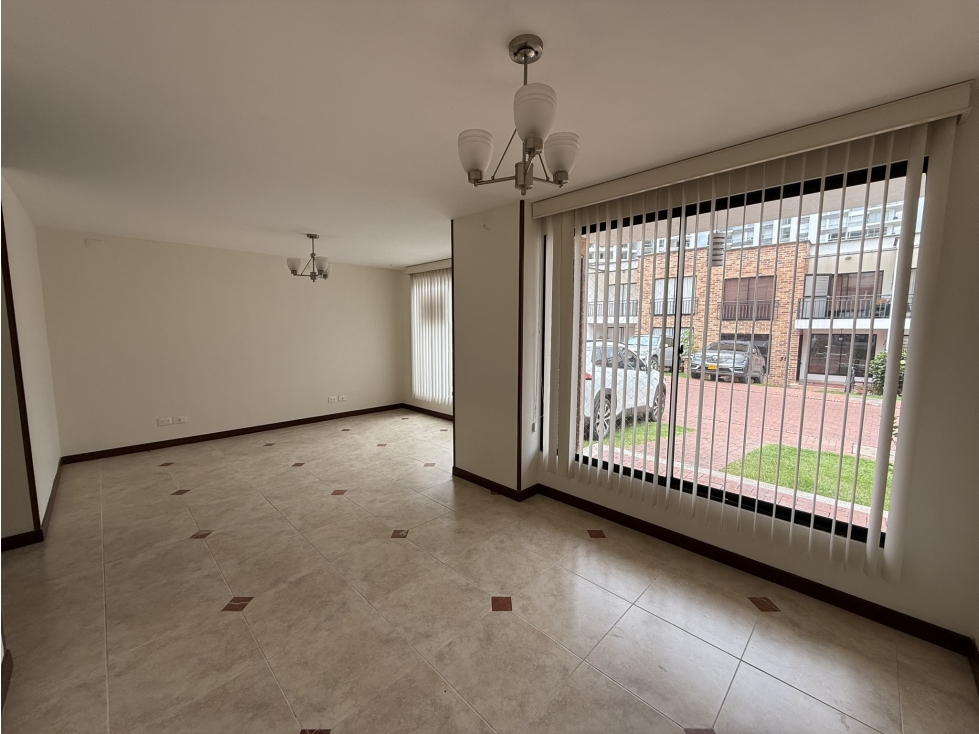 CASA EN VENTA SECTOR SAN MARCEL