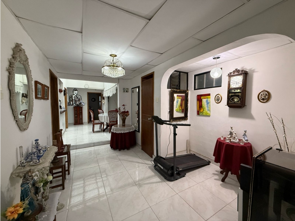 CASA CON RENTA EN VENTA, SECTOR SAN JORGE