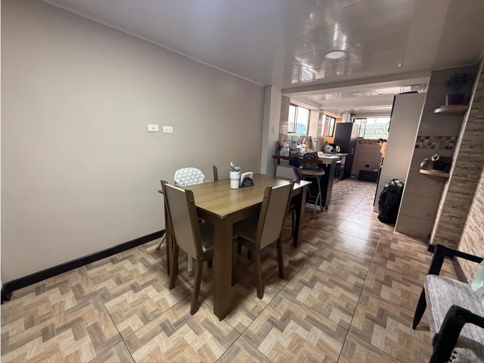 APARTAMENTO EN VENTA SECTOR LA LEONORA — foto 2