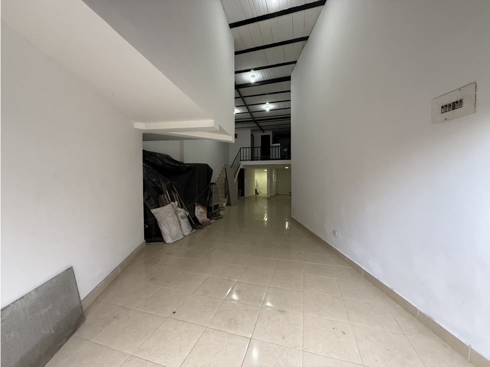 LOCAL EN ARRIENDO SECTOR CENTRO