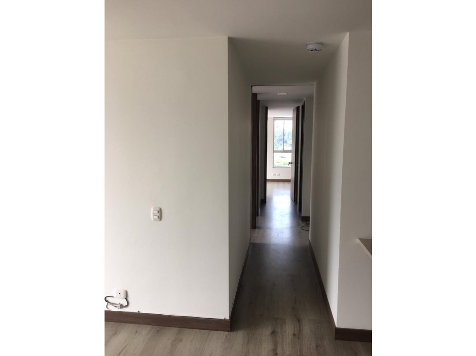APARTAMENTO EN ARRIENDO SECTOR MALL PLAZA — foto 2