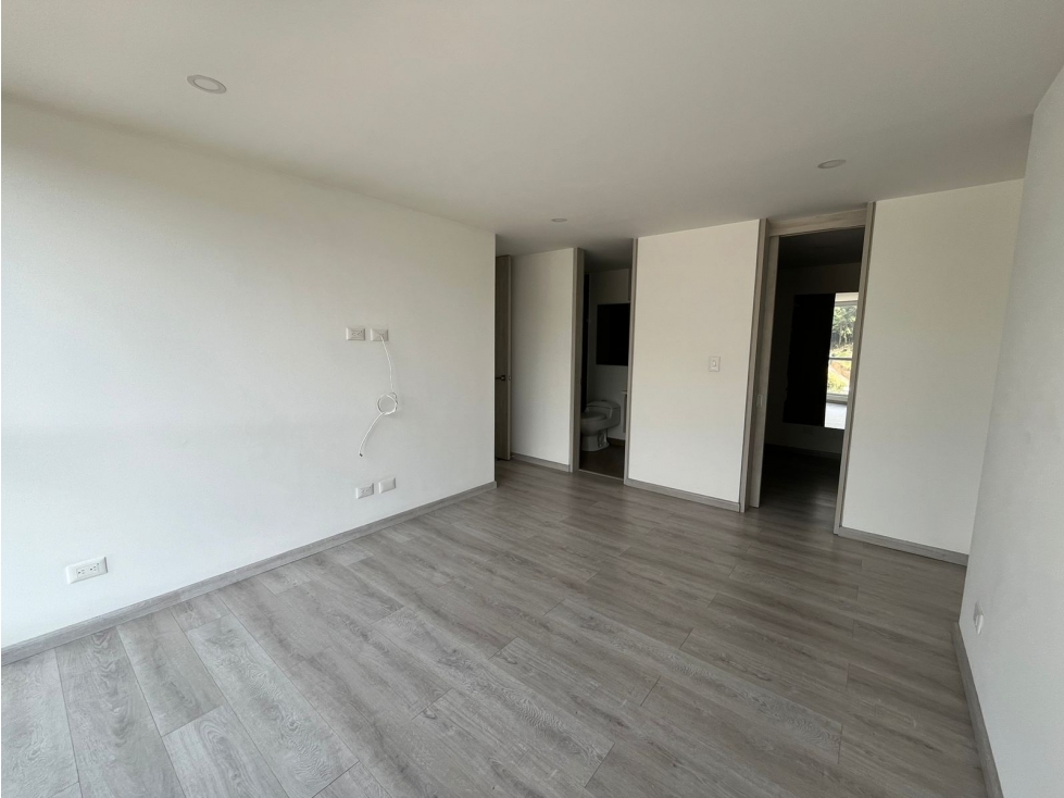 APARTAMENTO EN VENTA SECTOR SAN MARCEL — foto 2