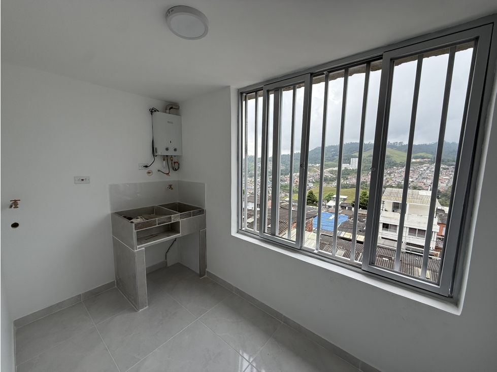 APARTAMENTO EN ARRIENDO SECTOR LA SULTANA — foto 2