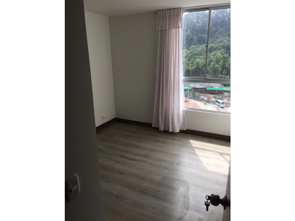 APARTAMENTO EN ARRIENDO SECTOR MALL PLAZA — foto 4