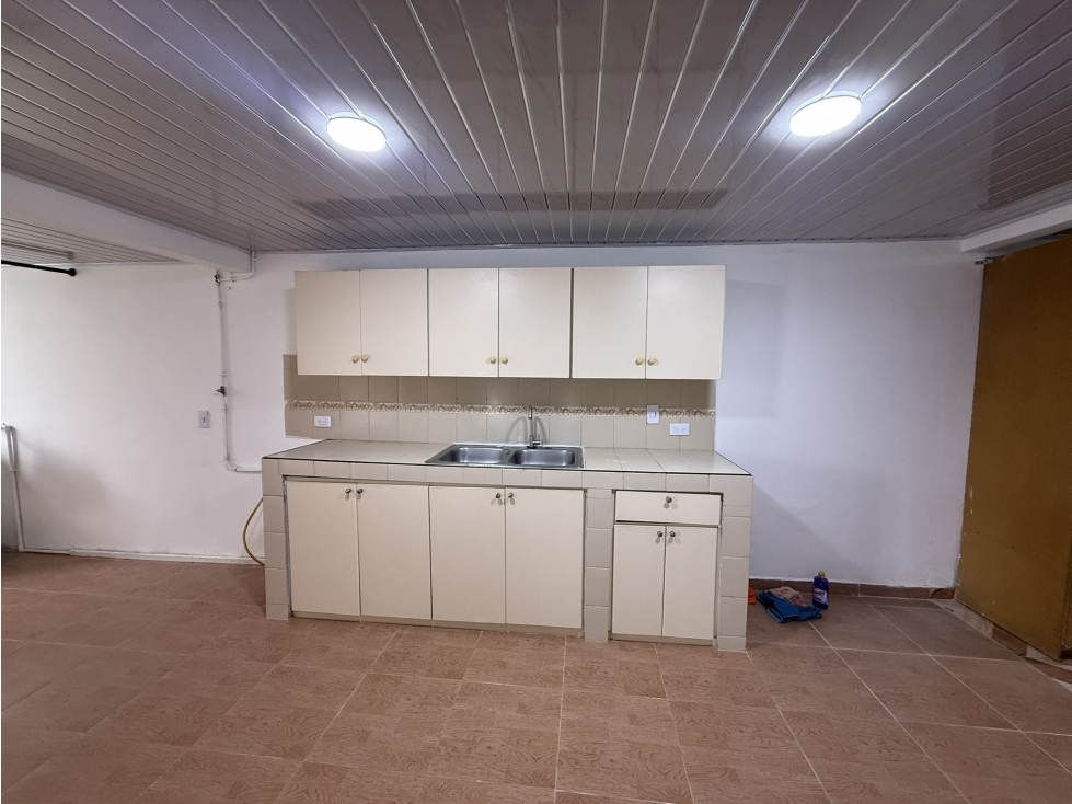 APARTAMENTO EN ARRIENDO SECTOR LA SULTANA — foto 2