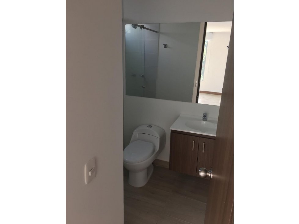APARTAMENTO EN ARRIENDO SECTOR MALL PLAZA — foto 6