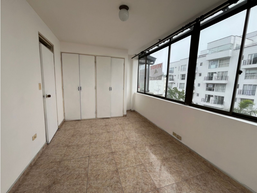 APARTAMENTO EN VENTA SECTOR CAMPOHERMOSO — foto 5