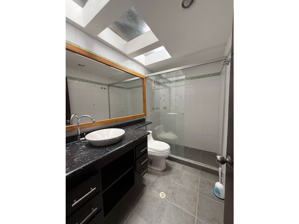 APARTAMENTO EN ARRIENDO SECTOR EL TRIANGULO — foto 6