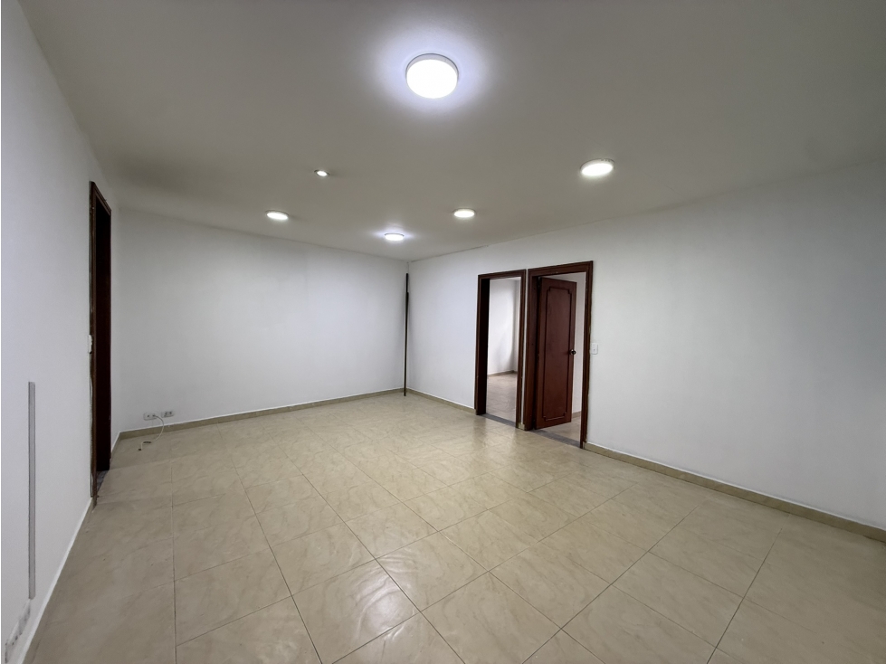 APARTAMENTO EN ARRIENDO, SECTOR LOS ROSALES - 2