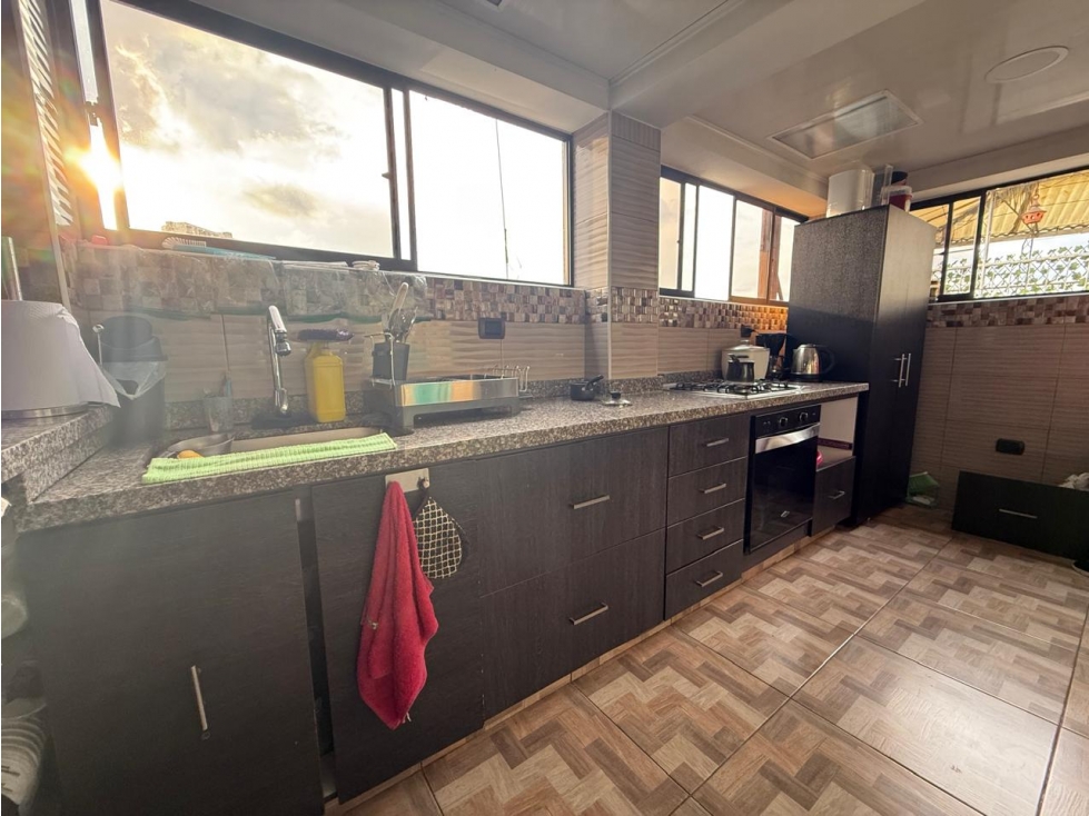APARTAMENTO EN VENTA SECTOR LA LEONORA — foto 6