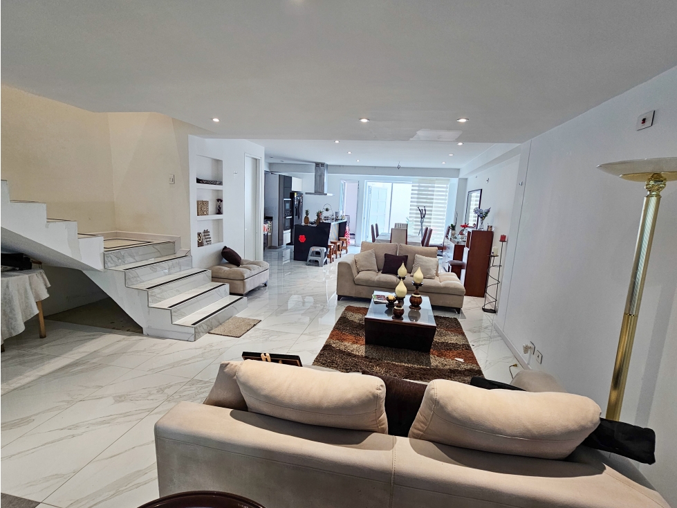CASA EN NORMANDIA BOGOTA EXCELENTE UBICACIÓN — foto 3