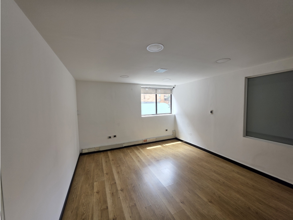 VENDO OFICINA 203 SAN PATRICIO BOGOTA — foto 4