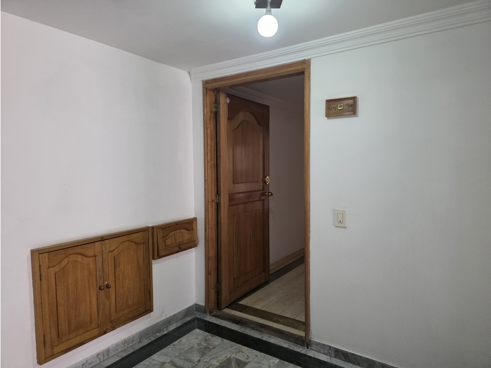 VENDO APARTAMENTO BOGOTA LA CAROLINA — foto 3