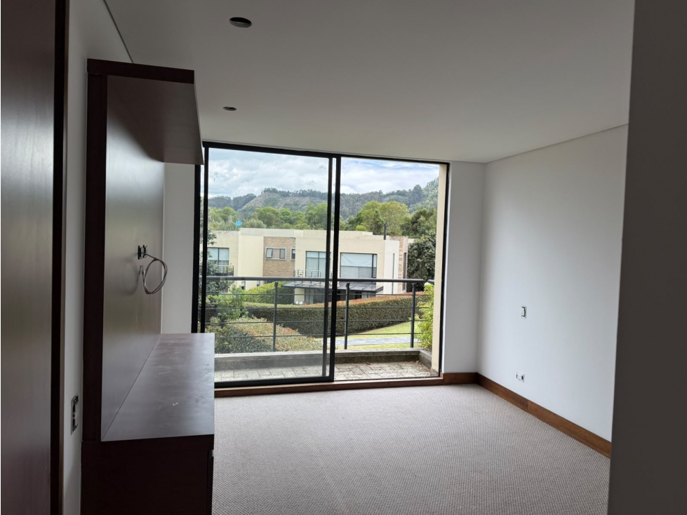 VENDO CASA No.2 INT.80 CR VERDE VIVO PH CAJICA