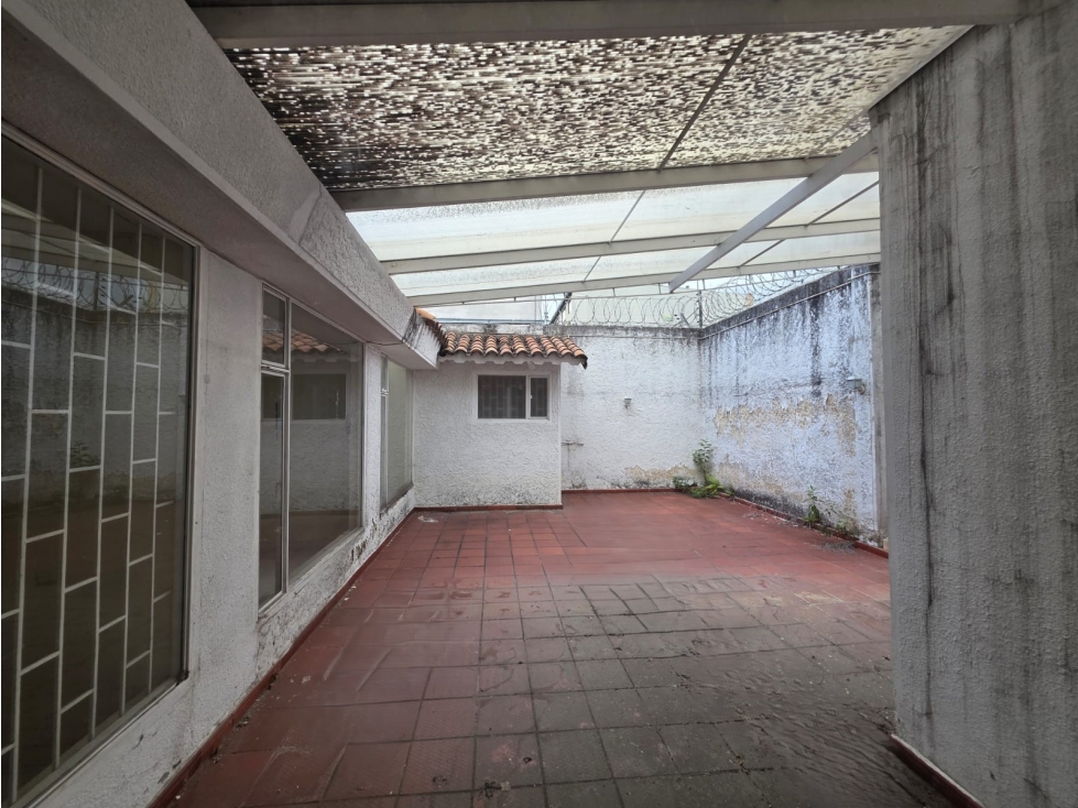 VENDO CASA EN BARRIO CEDROS BOGOTA — foto 6