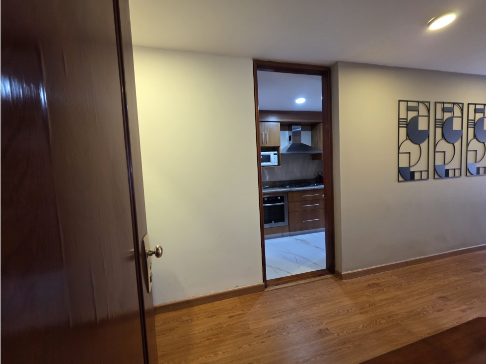 VENDO APARTAMENTO 501 SANTA BIBIANA BOGOTA - 4