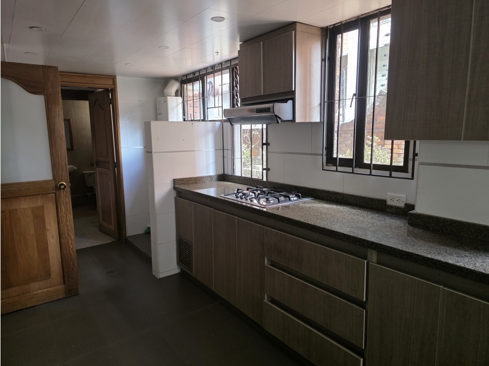 VENDO APARTAMENTO BOGOTA LA CAROLINA — foto 5