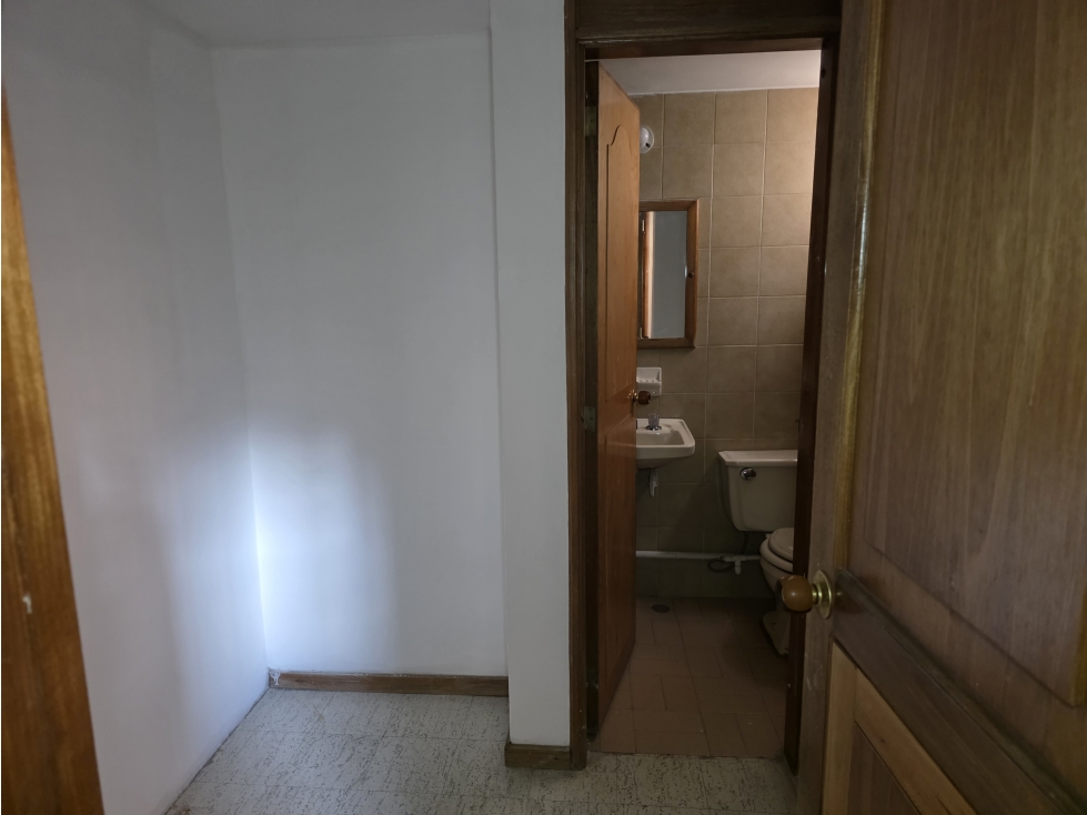 VENDO APARTAMENTO BOGOTA LA CAROLINA — foto 6