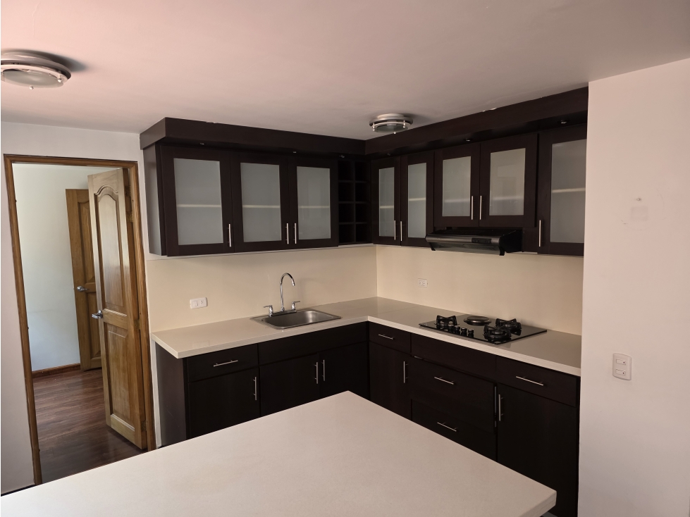 VENDO APARTAMENTO EN BOGOTA SANTA BARBARA CENTRAL — foto 6