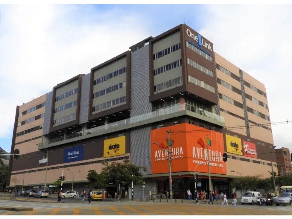Vendo Local 2do piso CC Aventura Medellin