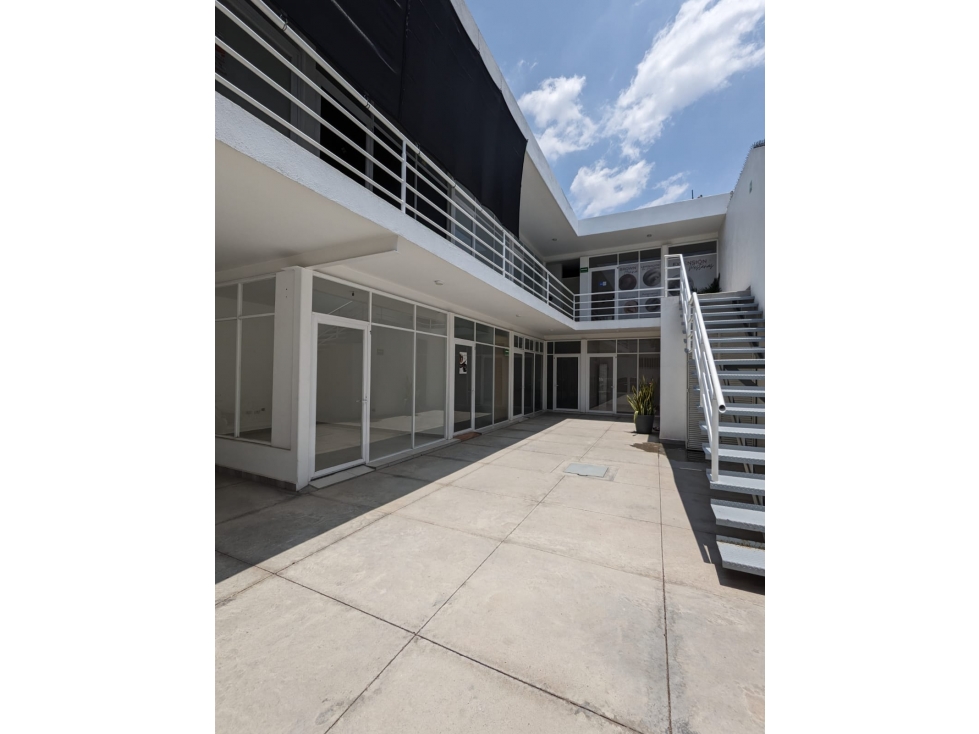 LOCAL COMERCIAL EN RENTA ATRAS DE OFICINAS DEL SAT - 3