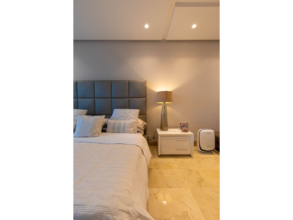 VENDO APARTAMENTO DE LUJO EN EL SECTOR DEL GOLF - 5