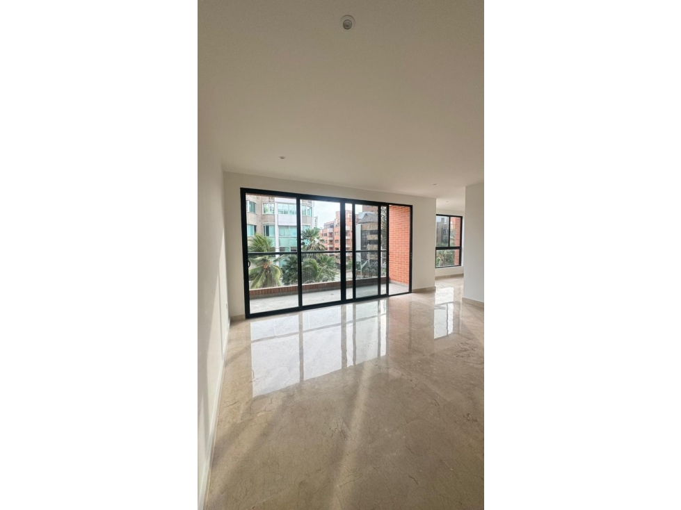 VENTA DE EXCLUSIVO APARTAMENTO EN SECTOR DE RIOMAR — foto 3