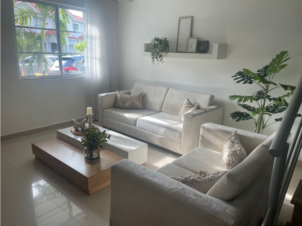VENDO CASA CONJUNTO EN SECTOR DE MAYOR VALORIZACION — foto 3