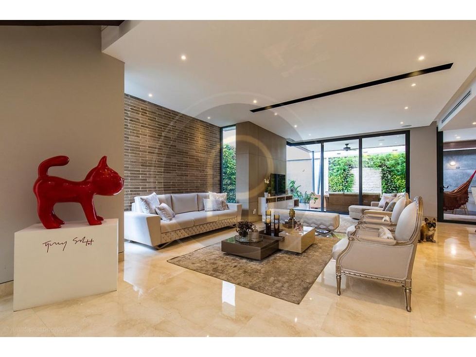 VENDO HERMOSA CASA DE LUJO EN SECTOR DE VILLA CAMPPESTRE — foto 4