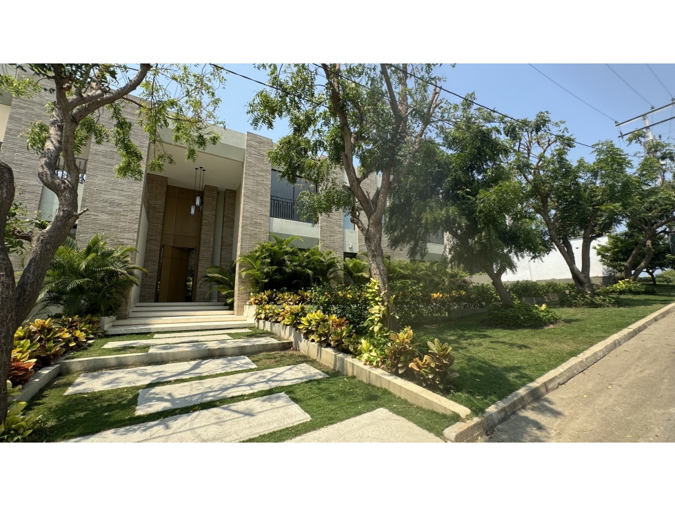 SE VENDE CASA DE LUJO EN EL SECTOR DE LAGOS DEL CAUJARAL — foto 4