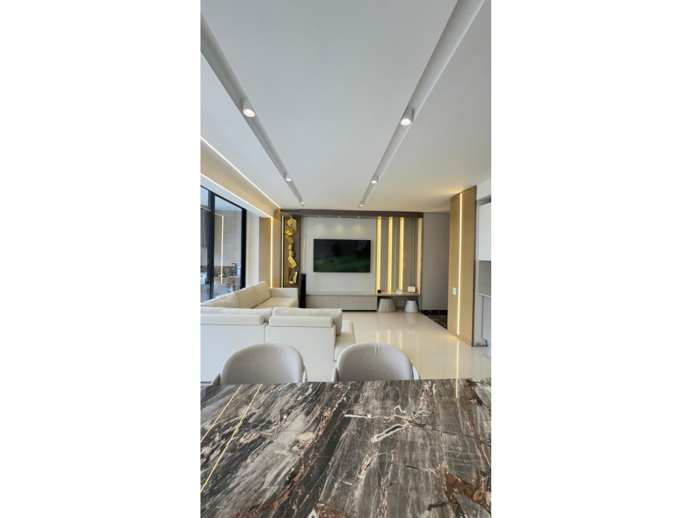 VENTA DE APARTAMENTO EN BUEN SECTOR DE LA CIUDAD — foto 3