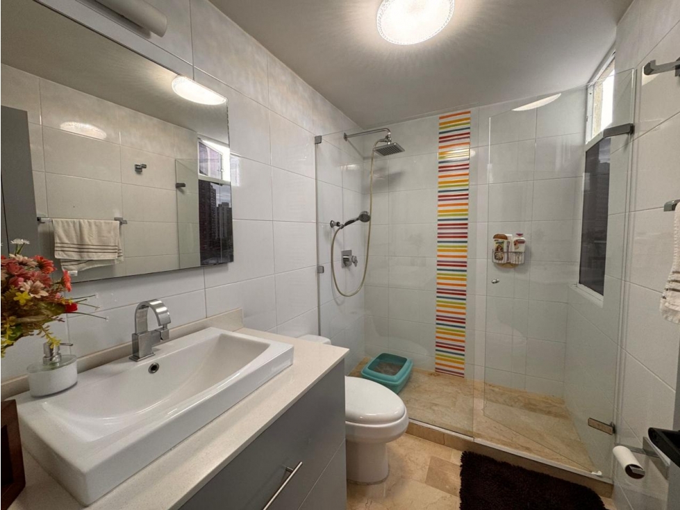 Venta de Apto. en Altos del Prado — foto 5