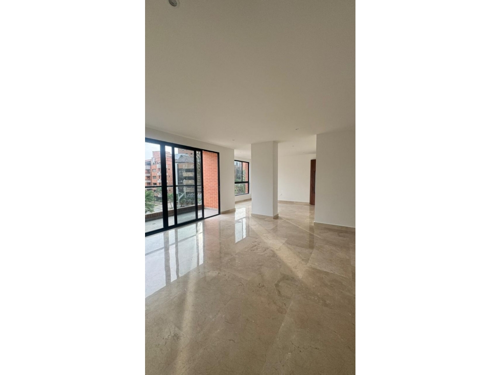 VENTA DE EXCLUSIVO APARTAMENTO EN SECTOR DE RIOMAR — foto 4
