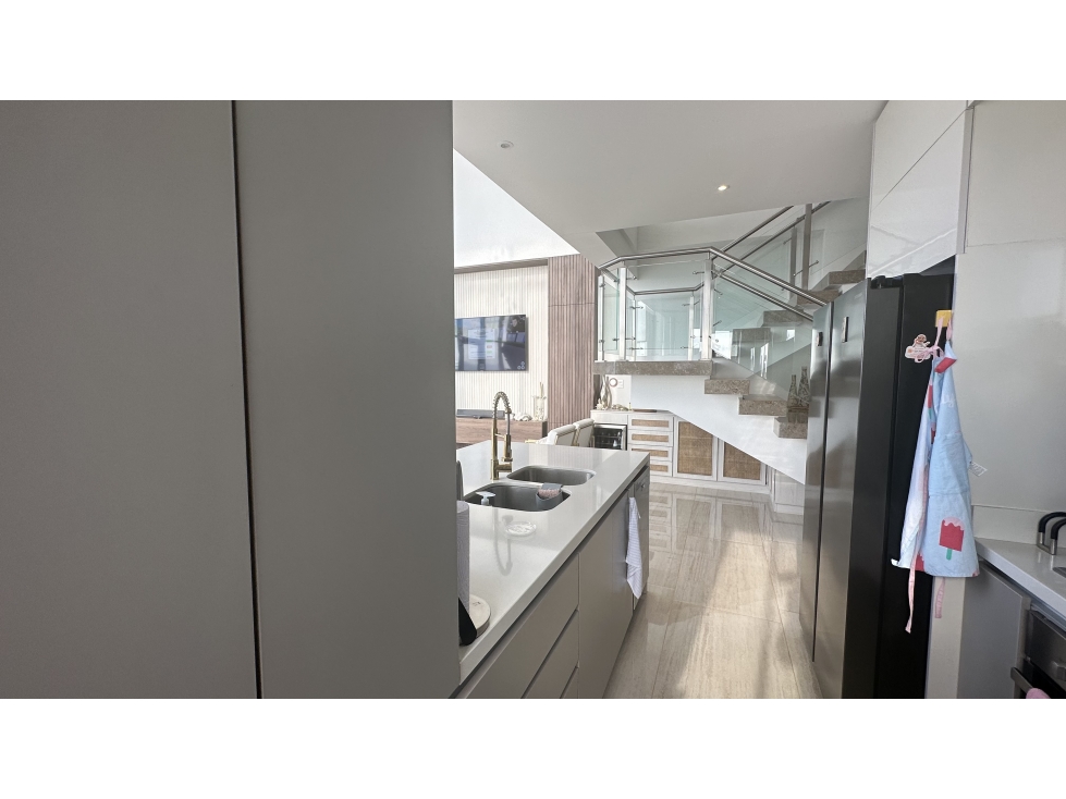 SE VENDE ESPECTACULAR APTO DUPLEX FRENTE AL MAR EN BQUILLA — foto 5