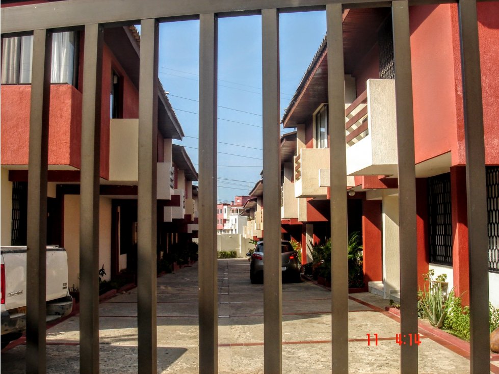 SE VENDE CASA EN CONJUNTO - 2