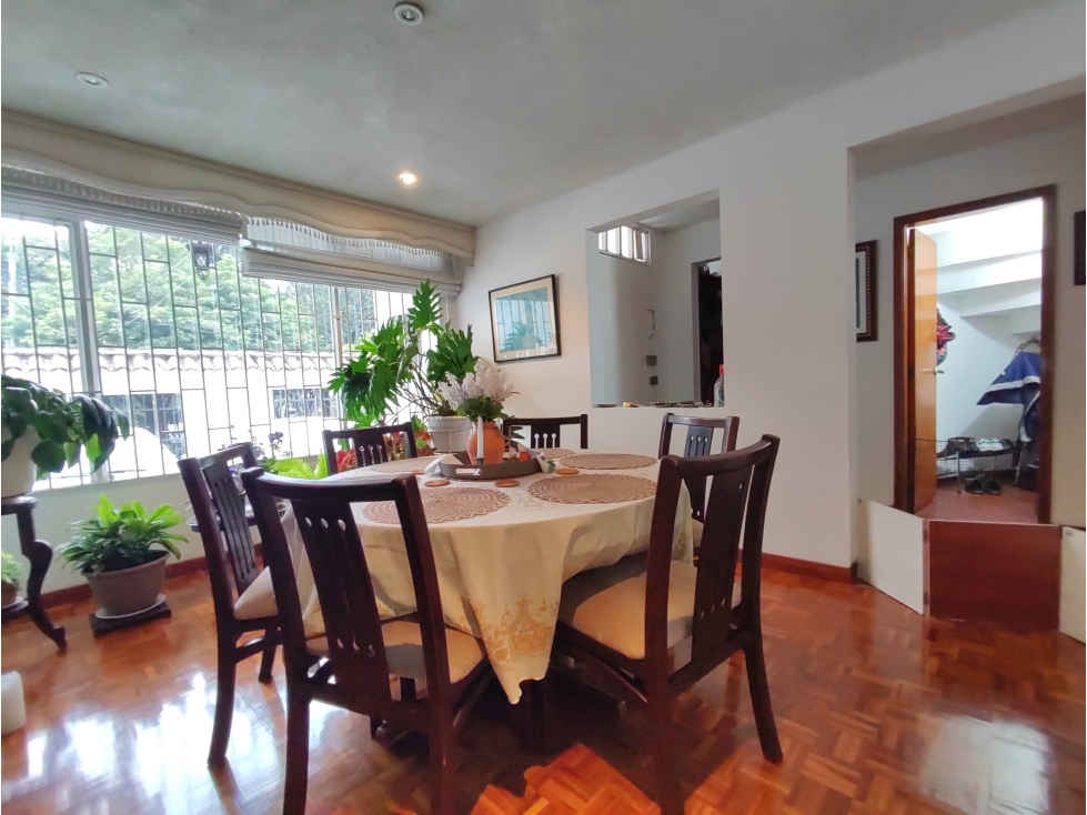 Casa en venta en Bella Suiza, Usaquen - Bogota — foto 3