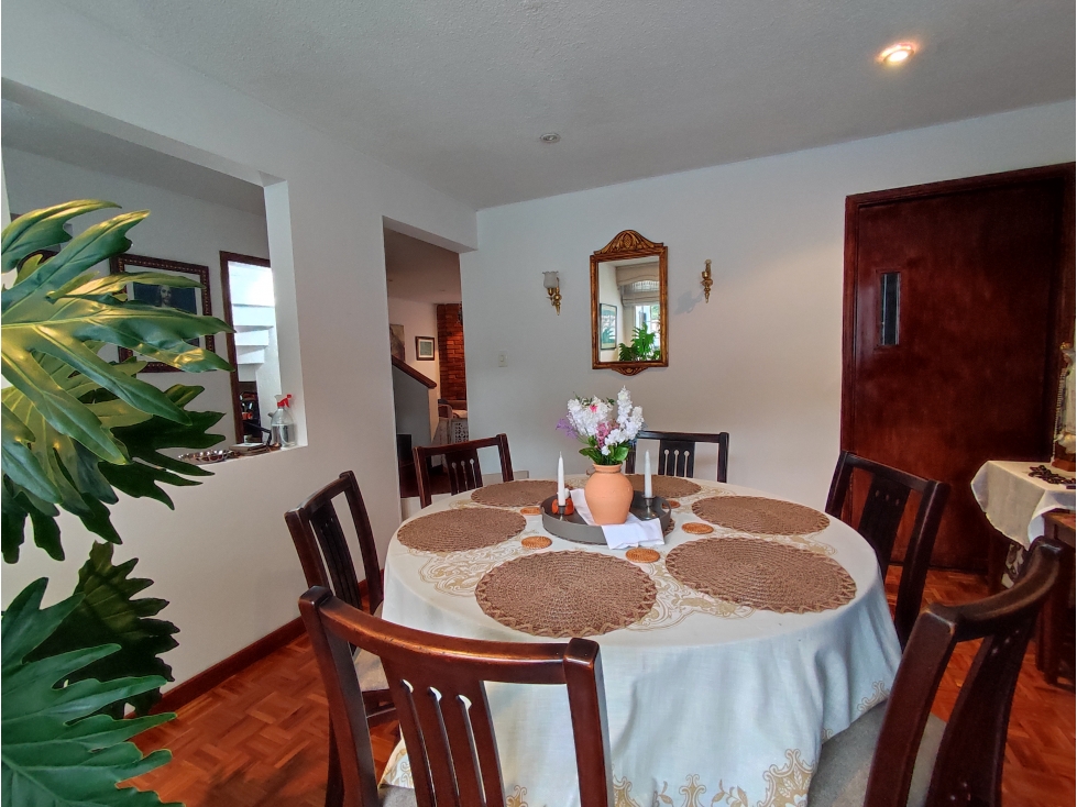 Casa en venta en Bella Suiza, Usaquen - Bogota — foto 4