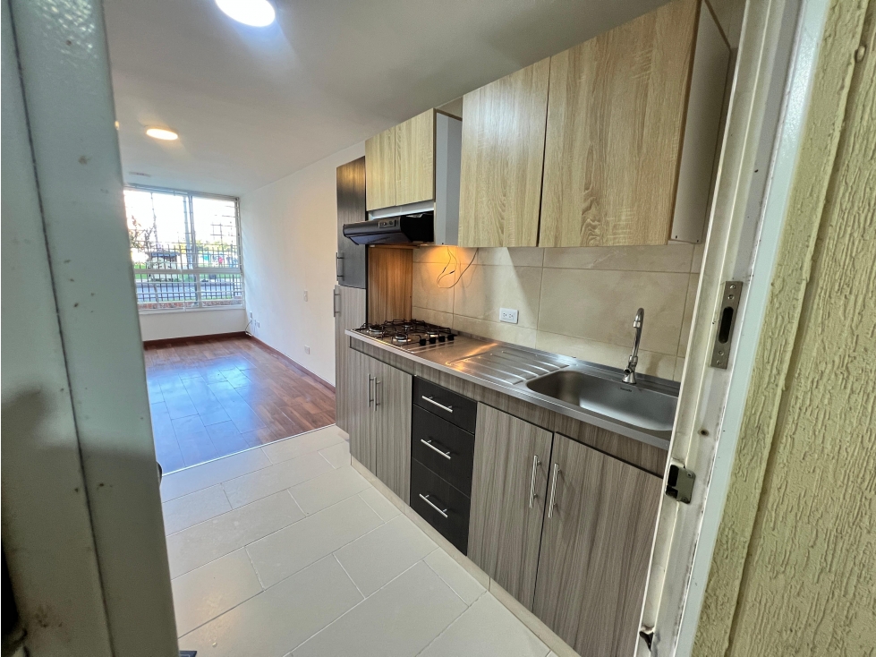 Apartamento en Venta en Nueva Castilla, Kennedy - Bogota — foto 2