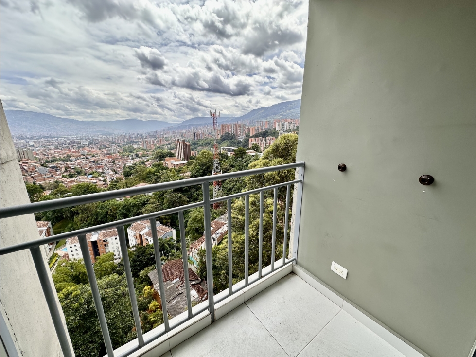 Apartamento en Venta en Envigado, Sector La Mina - Antioquia — foto 3