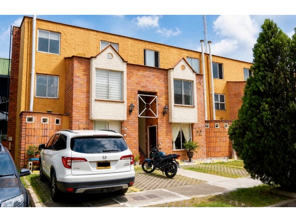 Casa en Venta en Envigado,Sector Vallejuelos - Antioquia