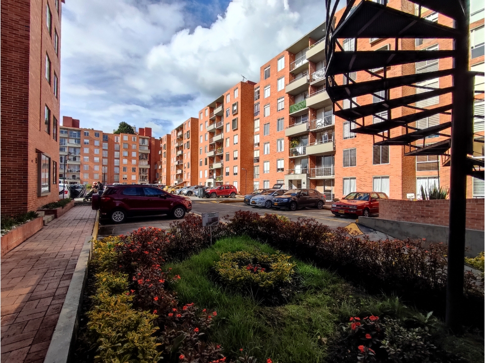 Apartamento en venta en Suba Refous, La Campiña - Bogotá (NO FNA) — foto 2