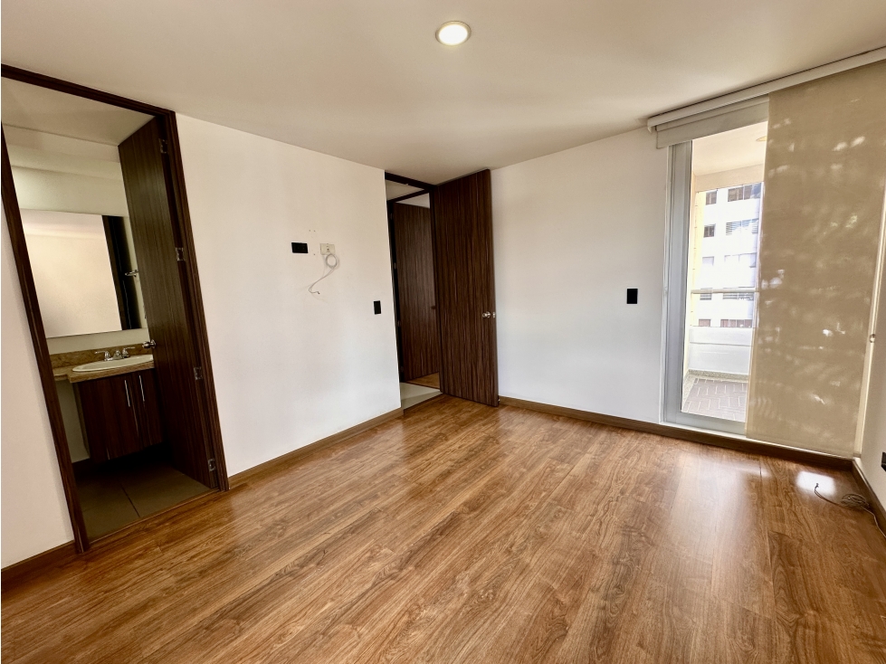 Apartamento en Venta en Sabaneta San Joaquín - Sector Loma Linda — foto 4